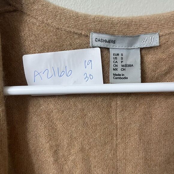 H&M Cashmere Womens Open Front Cardigan Biege Size S Long Sleeve Sweater Pockets - Picture 2 of 9